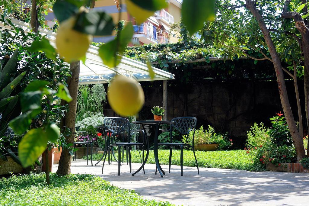 Relais Villa Angiolina Соренто Екстериор снимка