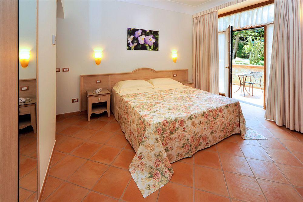 Relais Villa Angiolina Соренто Екстериор снимка