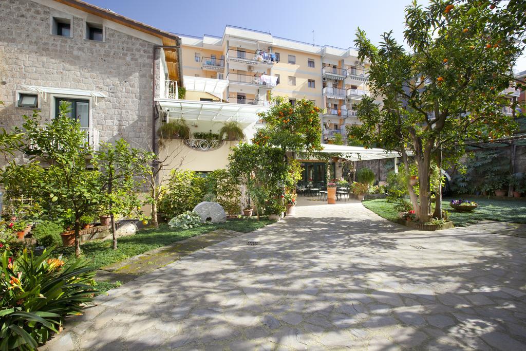 Relais Villa Angiolina Соренто Екстериор снимка