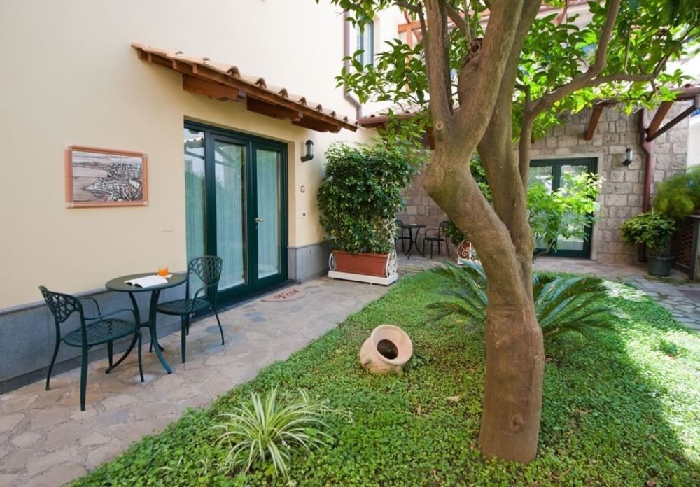 Relais Villa Angiolina Соренто Екстериор снимка