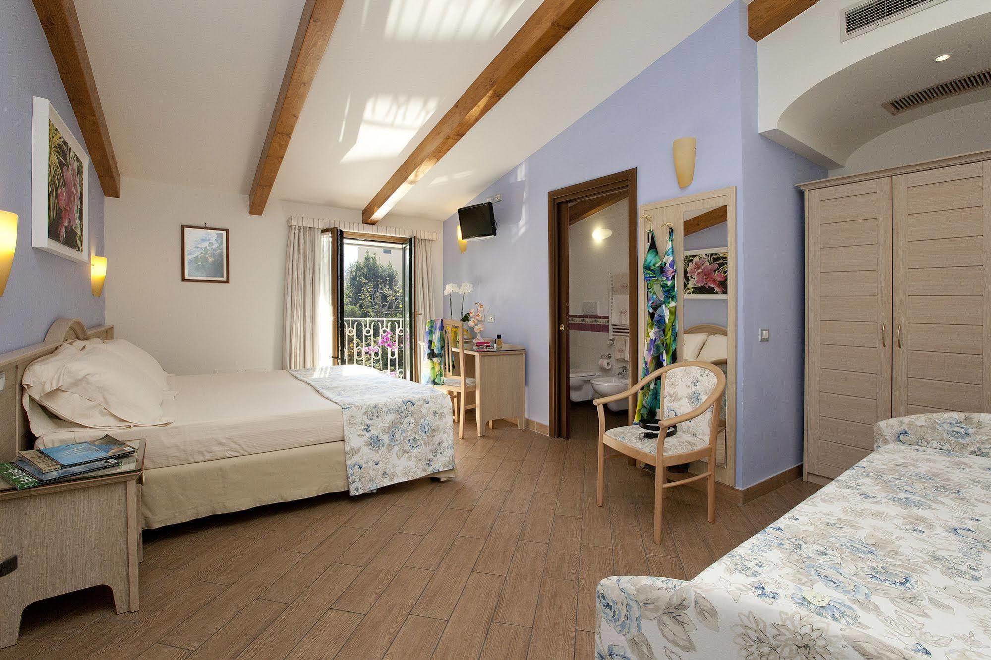 Relais Villa Angiolina Соренто Екстериор снимка