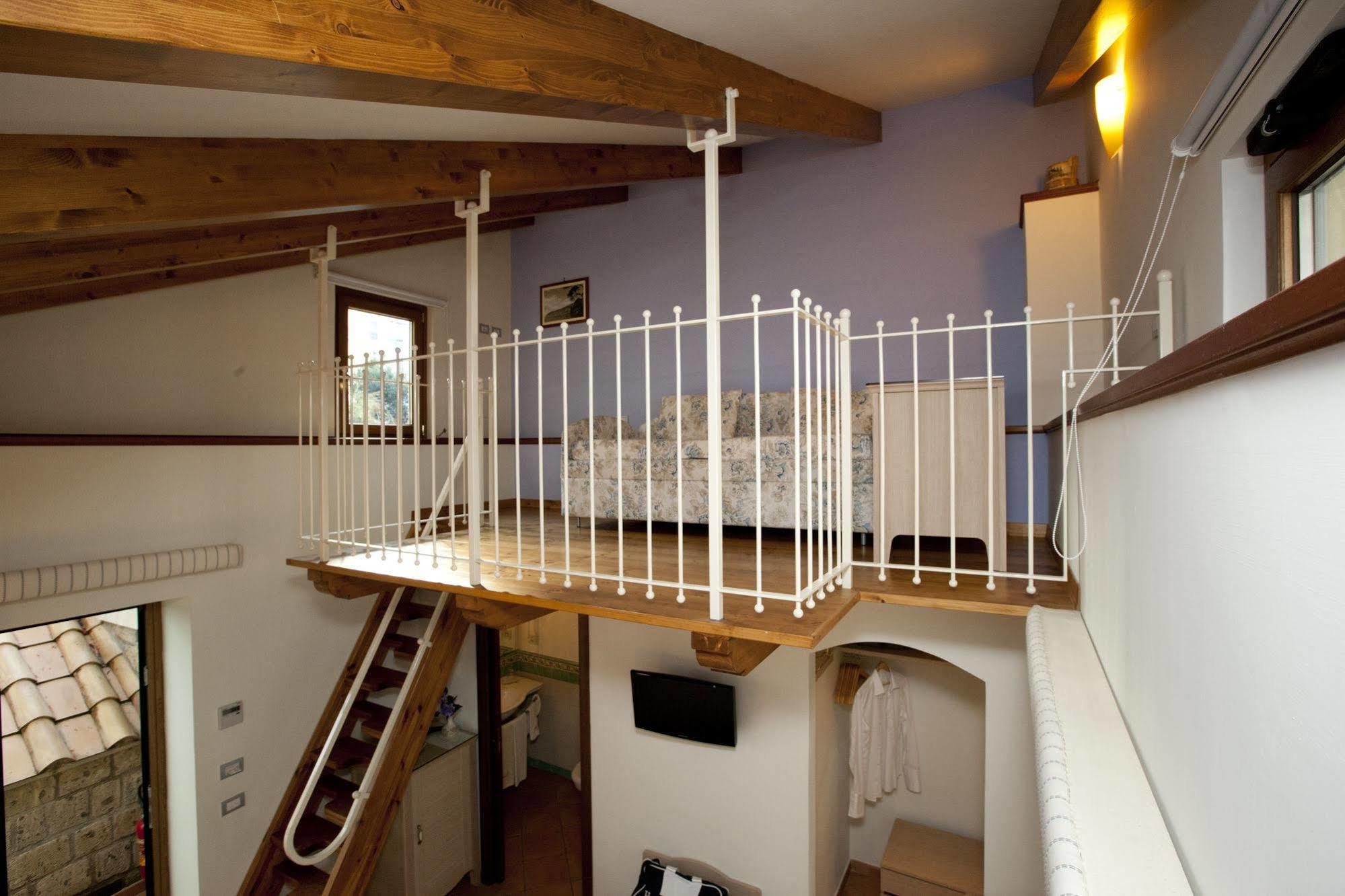 Relais Villa Angiolina Соренто Екстериор снимка